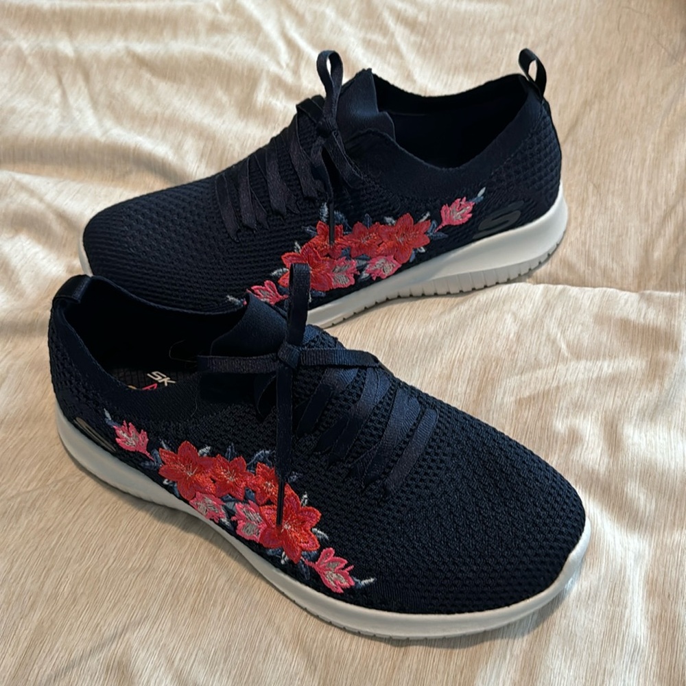 Brand New Memory Foam Skechers
